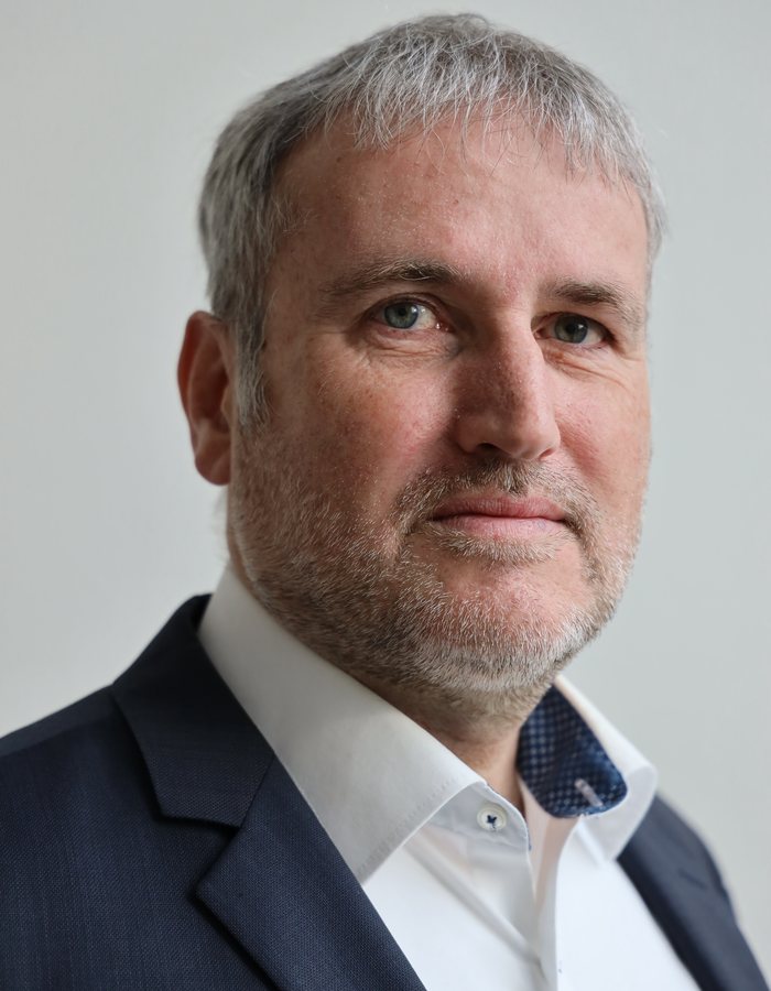 Portrait of Bert Bakker